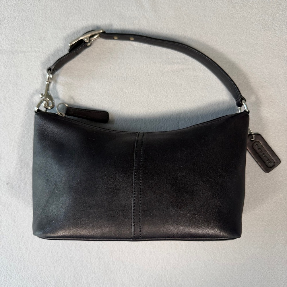 Coach Vintage Black Leather Small Shoulder Bag H2W-9596 Baguette Handbag